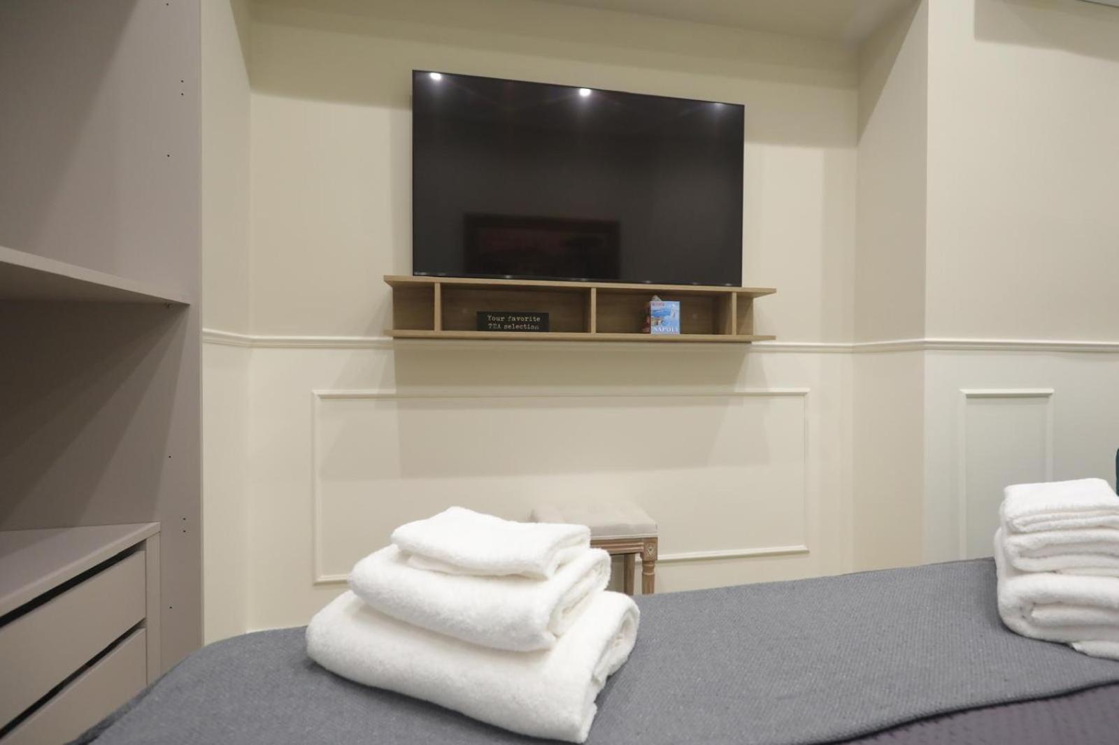 Vico Croce Suite, Spaccanapoli Εξωτερικό φωτογραφία